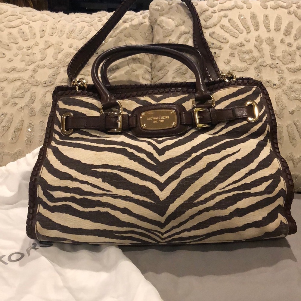MK purse